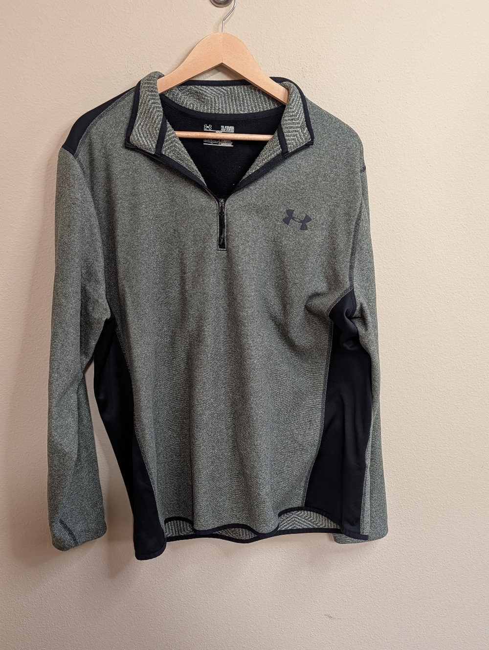 Under Armour ColdGear 1/4 Zip Pullover XL Gray Black